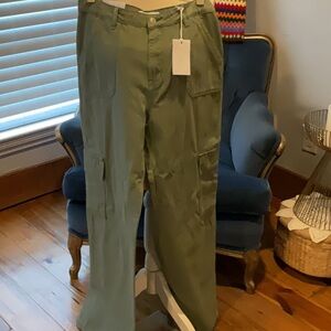 Vervet Olivia wide leg cargo pants